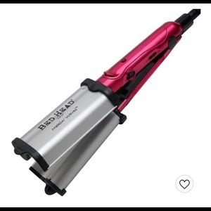 Bed Bead Makin’ Waves hair crimper